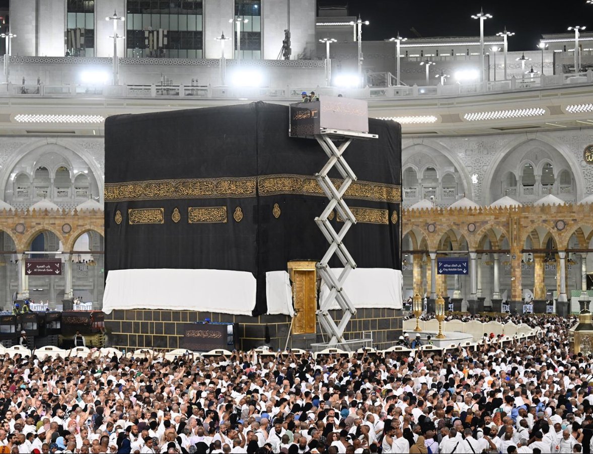 Pictures shared by Qatar News Agency