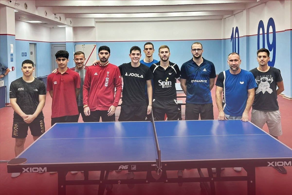 Qatar table tennis team's players and officials pose for a photo on the final day of the training camp yesterday. 