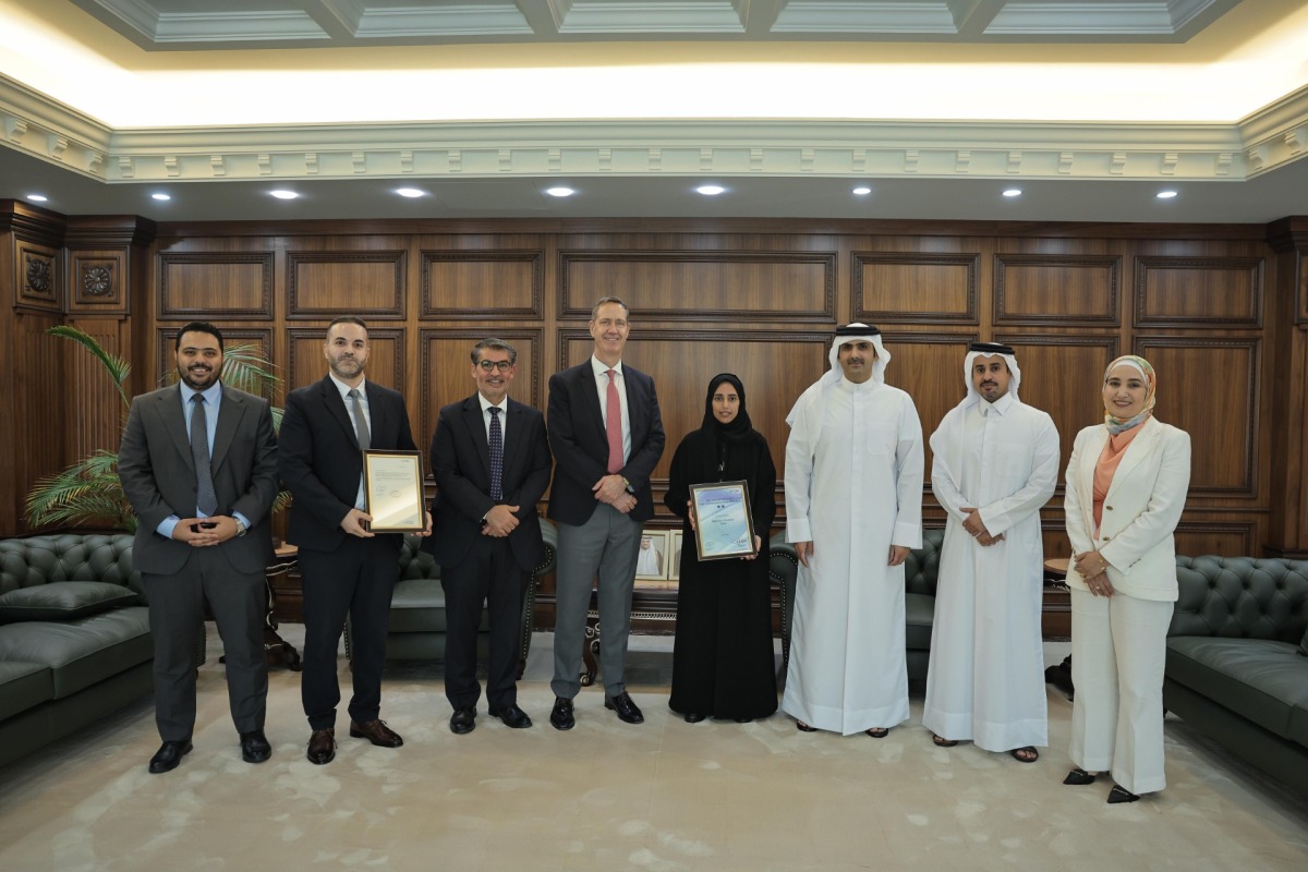 Minister of Culture H E Sheikh Abdulrahman bin Hamad Al Thani and other officials during the award of the certification by the European Foundation for Quality Management.