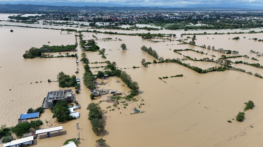 Philippines Cyclone destroyed houses and properties