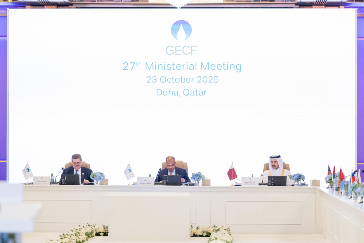 Minister of State for Energy Affairs, H E Saad Sherida Al-Kaabi; Minister of Oil and Gas in the Government of National Unity of Libya, President of 27th GECF Ministerial Meeting, H E Khalifa Rajab Abdulsadiq; and GECF Secretary General Eng. Mohamed Hamel during the meeting, yesterday.
