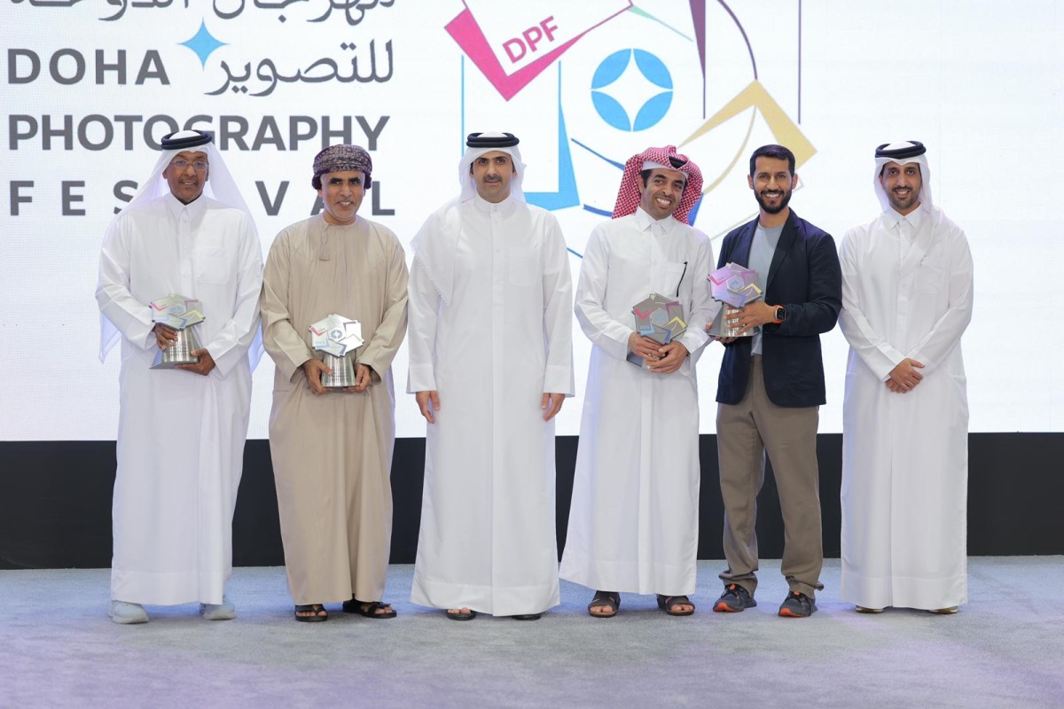 Minister of Culture H E Sheikh Abdulrahman bin Hamad Al-Thani with the winners of the award.