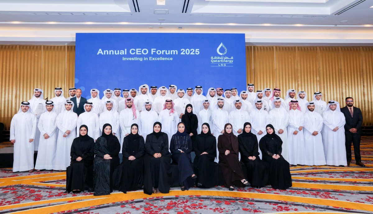 QatarEnergy LNG Chief Executive Officer Sheikh Khalid bin Khalifa Al-Thani with national graduates during the Annual CEO Forum 2025.