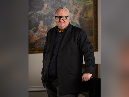 Managing Director of the Bürgenstock Resort Lake Lucerne, Chris Franzen