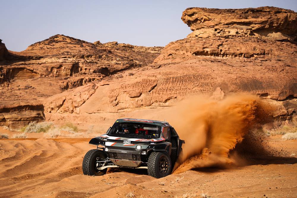 Qatar’s Nasser Al Attiyah and co-driver Fabian Lurquin of Belgium in their Dacia Sandrider during Stage 4 of the Dakar Rally 2026. PIC: DAKAR RALLY