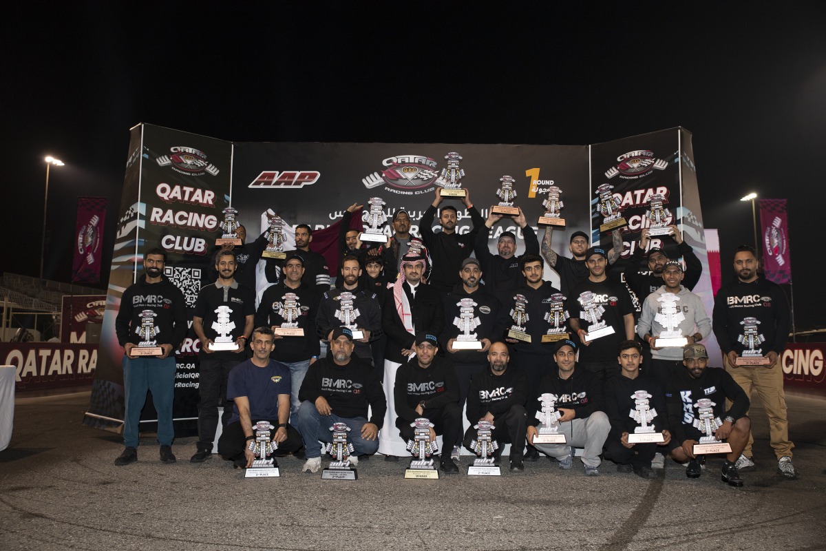 QRC Director General Sheikh Jabor bin Khalid Al Thani with the podium winners after the first round.