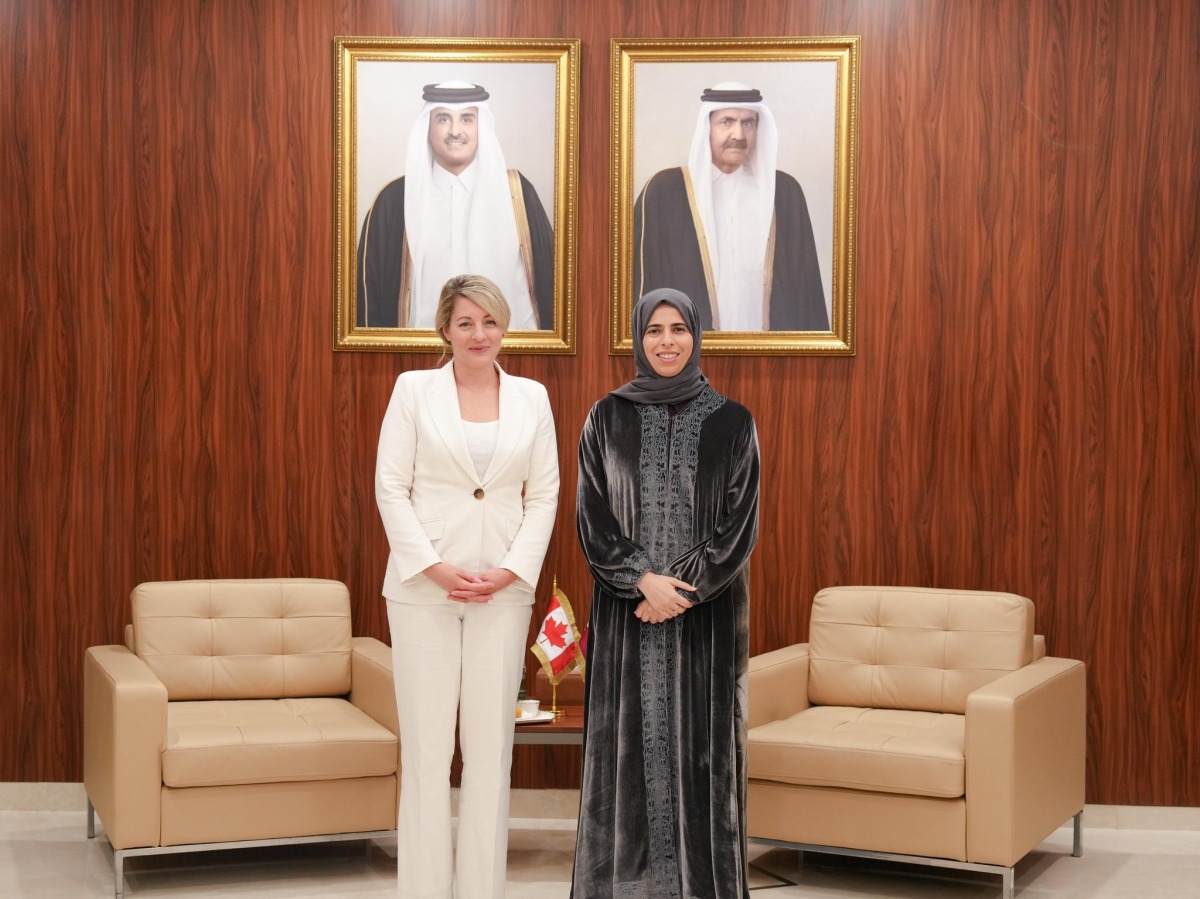 Minister of Education and Higher Education H E Lolwah bint Rashid bin Mohammed Al Khater with Canada’s Minister of Industry and Minister responsible for Economic Development for the Quebec region H E Mélanie Joly 