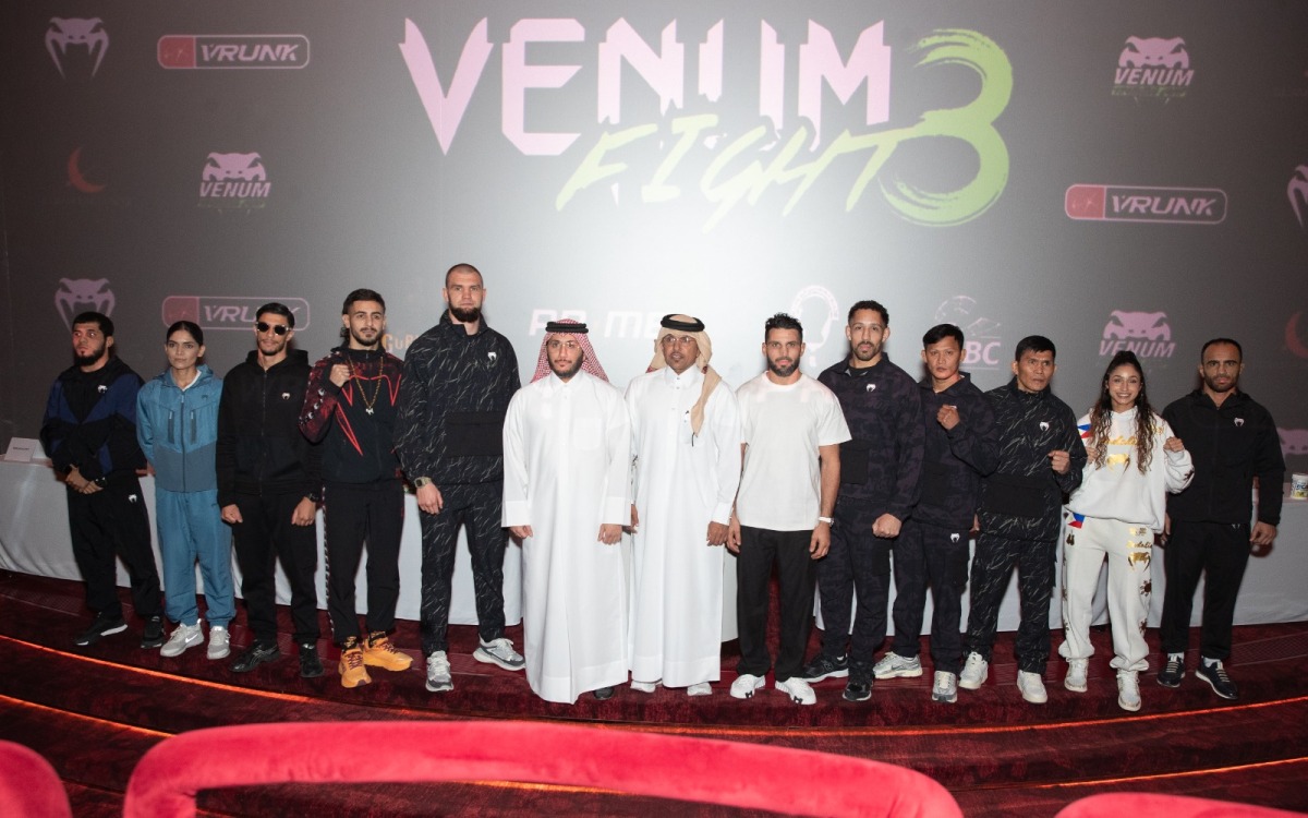 Qatar Boxing and Wrestling Federation President Sheikh Fahad bin Khalid Al Thani with the officials and competitors.