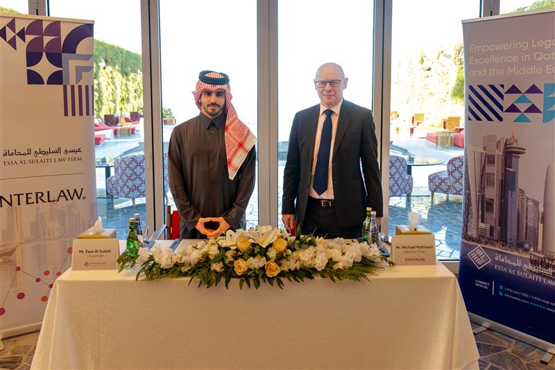 Chairman of Essa Al Sulaiti Law Firm, Essa bin Mohammed Al Sulaiti and Chairman of Interlaw Global, Michael Pattinson at the signing event.