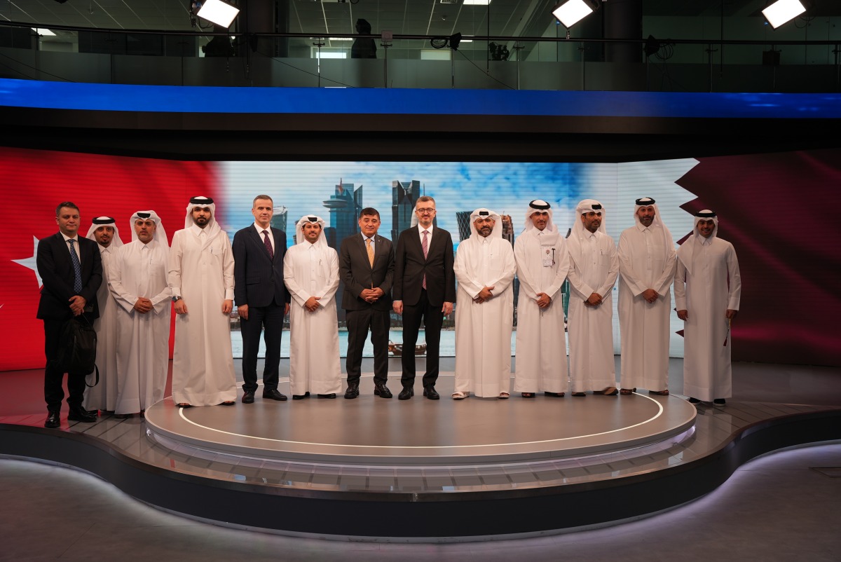 Head of the Directorate of Communications of Turkish Presidency H E Burhanettin Duran and Ambassador of Turkiye to Qatar H E Dr. Mustafa Goksu with other officials during their visit to QMC premises yesterday.