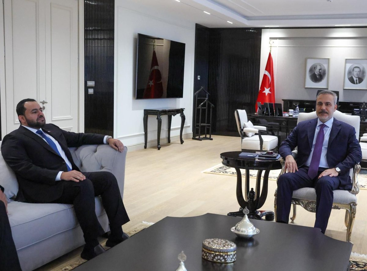 Minister of State at the Ministry of Foreign Affairs H E Dr. Mohammed bin Abdulaziz bin Saleh Al Khulaifi meeting with Minister of Foreign Affairs of Turkiye H E Hakan Fidan in Ankara yesterday. 