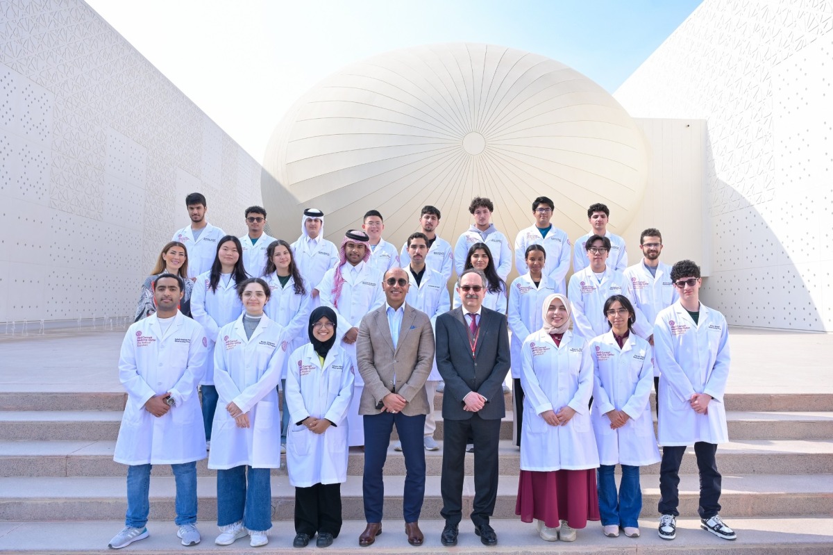 Rachid Bendriss (centre left) and Dr. Marco Ameduri (centre right) with participating students.