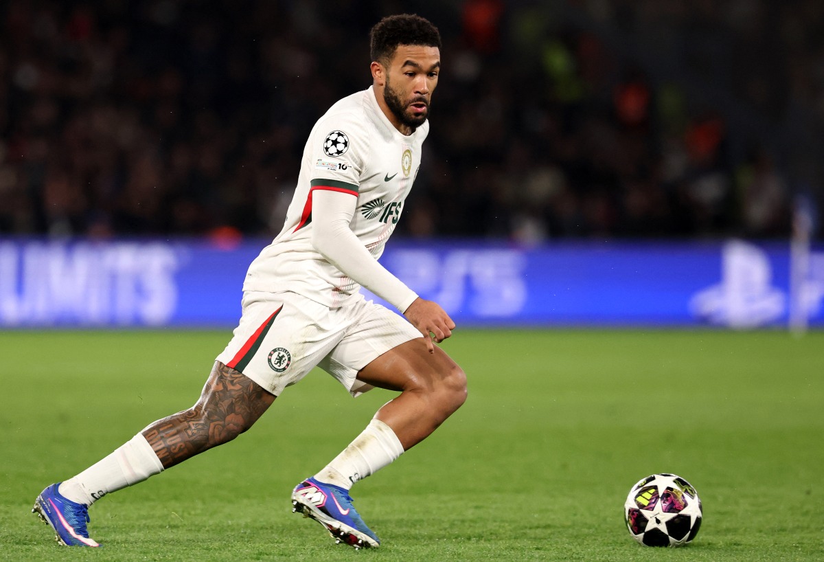 Chelsea's English defender #24 Reece James controls the ball during the UEFA Champions League round of 16 first leg football match between Paris Saint-Germain (PSG) and Chelsea at the Parc des Princes stadium in Paris on March 11, 2026. (Photo by FRANCK FIFE / AFP)
