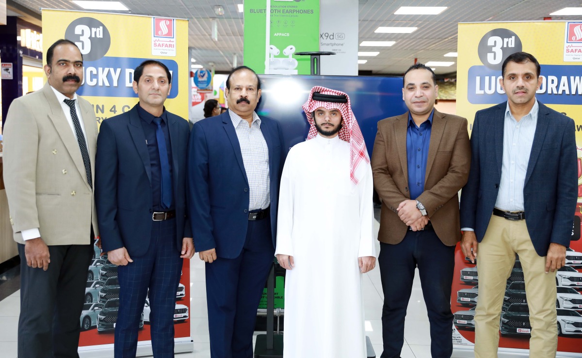 Officials during the third raffle draw of Safari Hypermarket’s mega promotion.