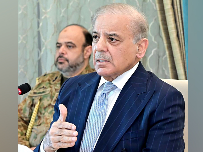 This handout photograph taken and released by Pakistan's Prime Minister Office on April 13, 2026 shows Pakistan's Prime Minister Shehbaz Sharif (R) attending a special meeting of the federal cabinet in Islamabad. (Photo by Pakistan's Prime Minister Office / AFP) 
