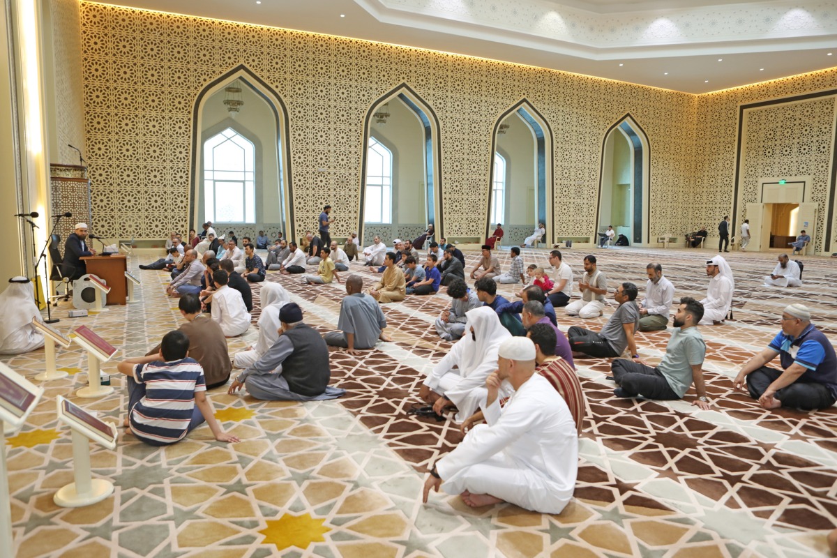 Attendees during a da’wah lesson at one of the mosques.