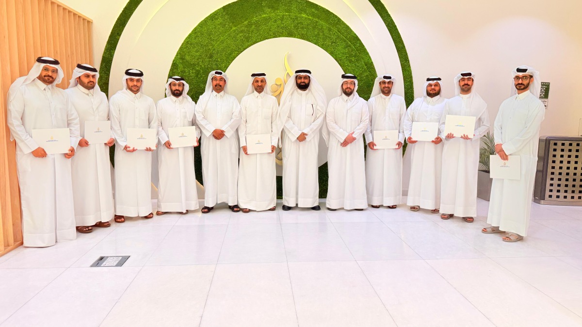 Officials and participants at the conclusion of the training programme. 