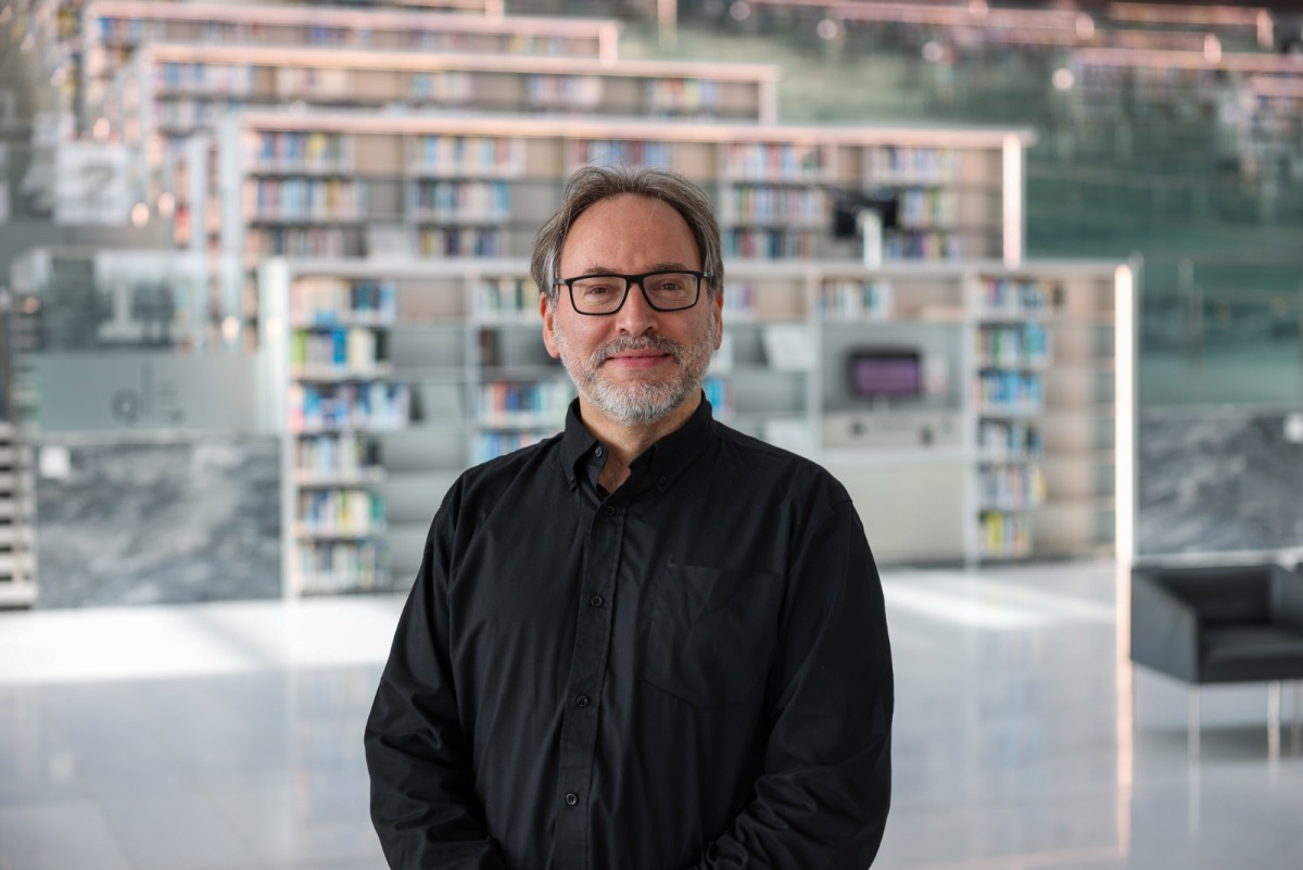 QNL Historical Map Specialist and historian of Arabic science Huseyin Sen