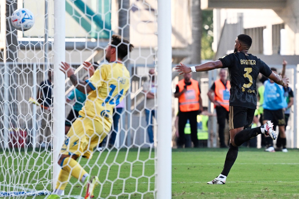 Juventus' Brazilian defender #03 Bremer (R) celebrates after scoring during the Italian Serie A football match between Frosinone and Juventus at the Benito Stirpe Stadium in Frosinone on August 23, 2026. (Photo by Andreas SOLARO / AFP)