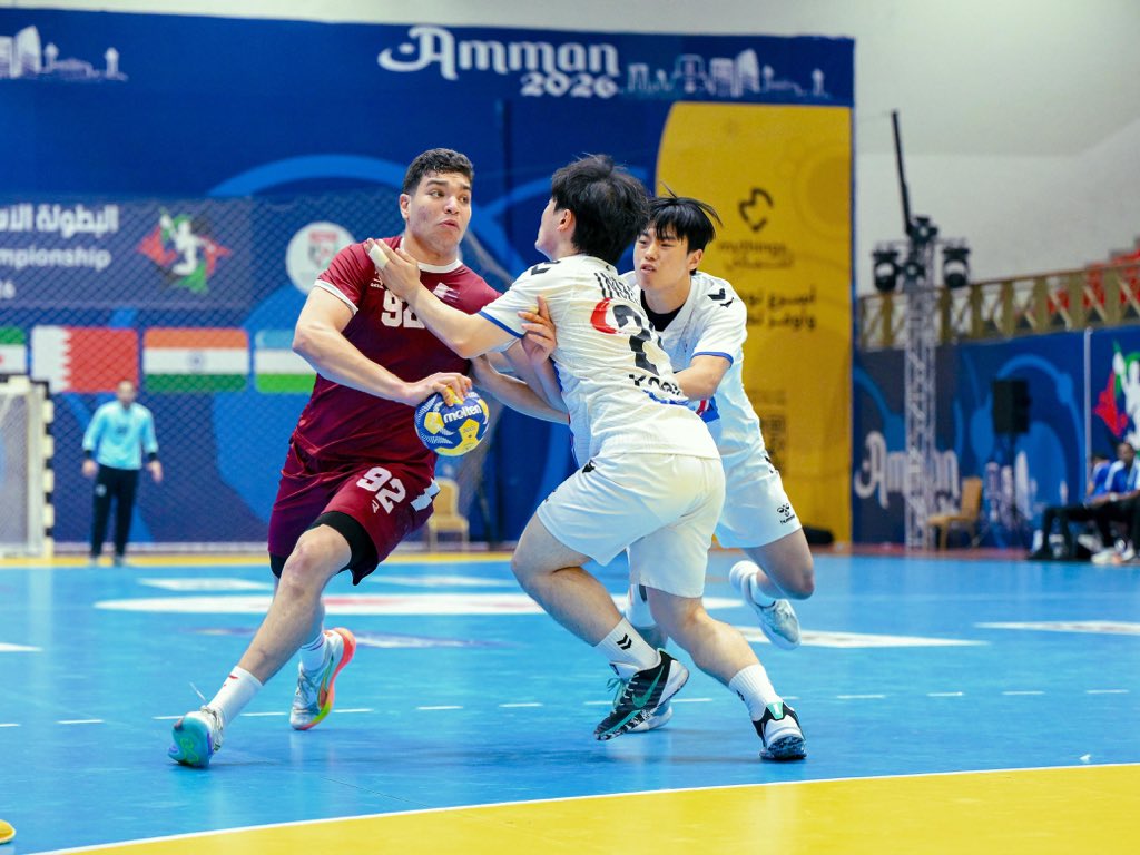 Action during the semi-final between Qatar and Republic of Korea. 
