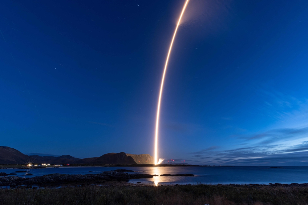 This handout photo released on September 6, 2026 by the German Isar Aerospace company shows the launch of a rocket into orbit from Andoya in Norway on September 5, 2026. (Photo by Handout / Isar Aerospace / AFP)