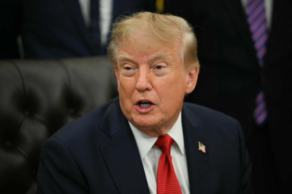 US President Donald Trump speaks about healthcare in the Oval Office of the White House in Washington, DC, on September 18, 2026. (Photo by Jim Watson / AFP)