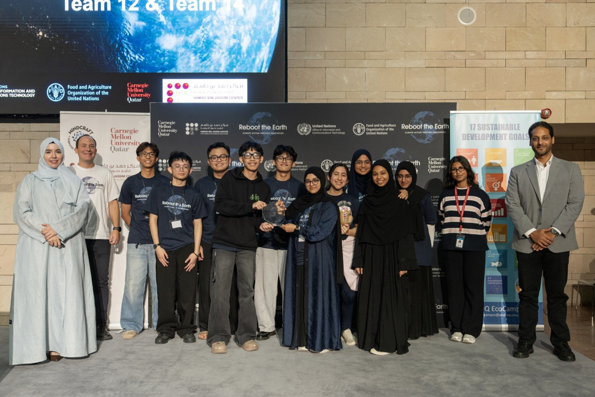 Students of the winning teams.