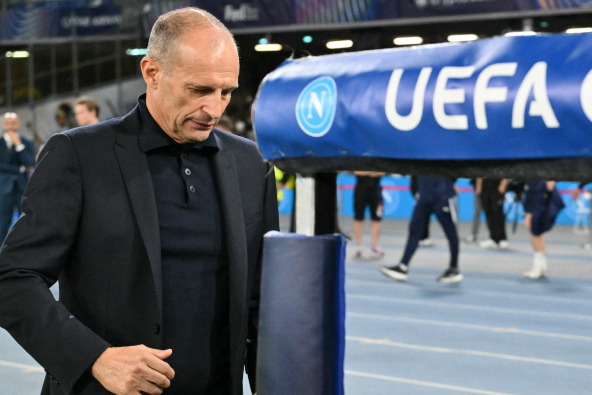 Napoli's Italian coach Massimiliano Allegri is pictured before the UEFA Champions League - first round day 3 football match between Napoli and Bodo Glimt at the Diego Armando Maradona stadium in Naples on October 20, 2026. (Photo by Alberto PIZZOLI / AFP)